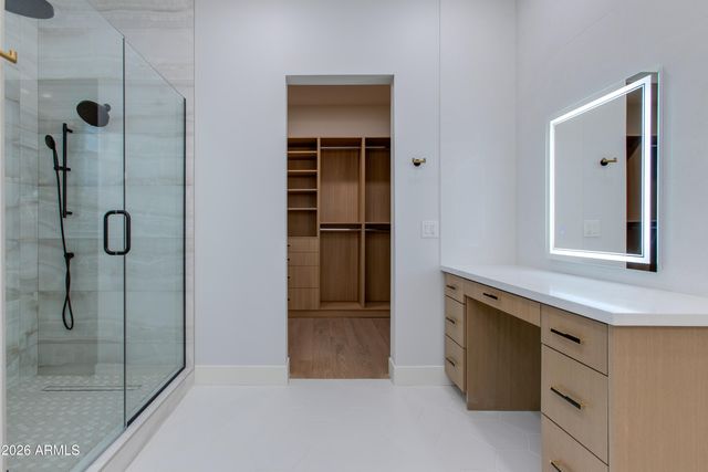 3834 N 34TH Street, Phoenix, AZ 85018