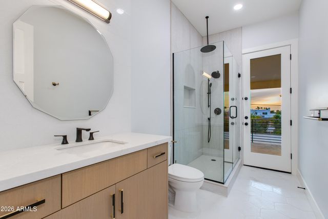 3834 N 34TH Street, Phoenix, AZ 85018