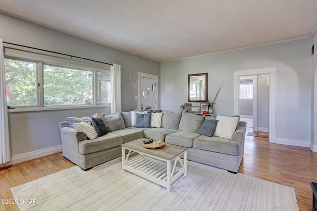 1615 Forest Street, Carthage, MO 64836