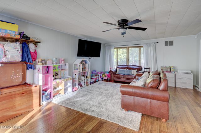 1615 Forest Street, Carthage, MO 64836