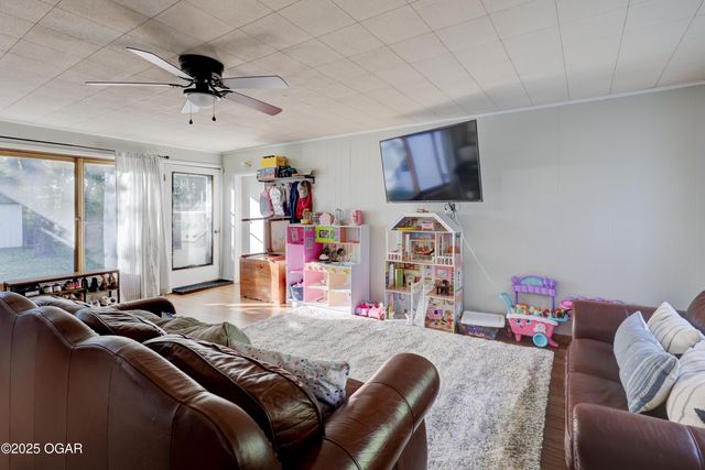 1615 Forest Street, Carthage, MO 64836