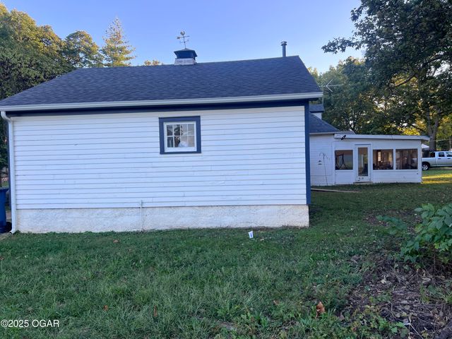 1615 Forest Street, Carthage, MO 64836