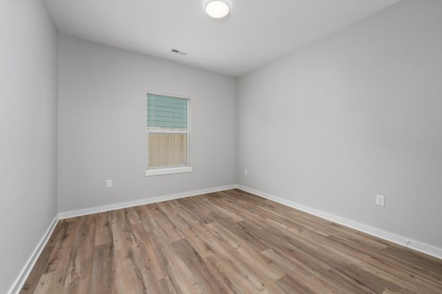 711 N Rainbow Lake St., Wichita, KS 67235
