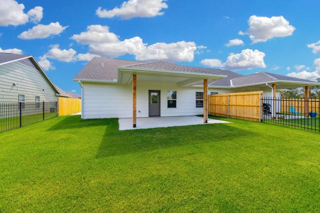 711 N Rainbow Lake St., Wichita, KS 67235