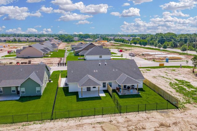 711 N Rainbow Lake St., Wichita, KS 67235