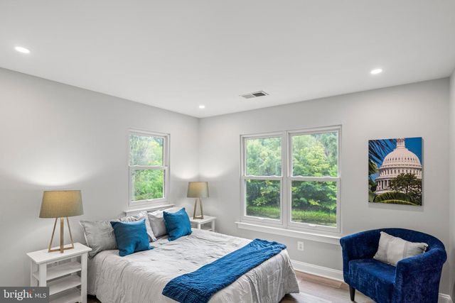 22247 WATSON RD, Leesburg, VA 20175