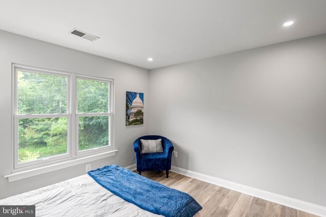 22247 WATSON RD, Leesburg, VA 20175