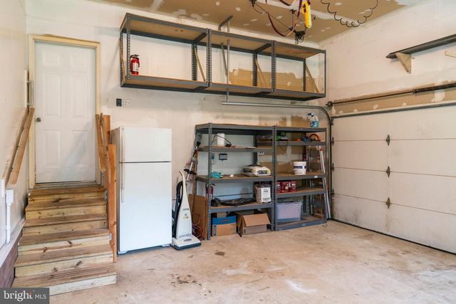 22247 WATSON RD, Leesburg, VA 20175