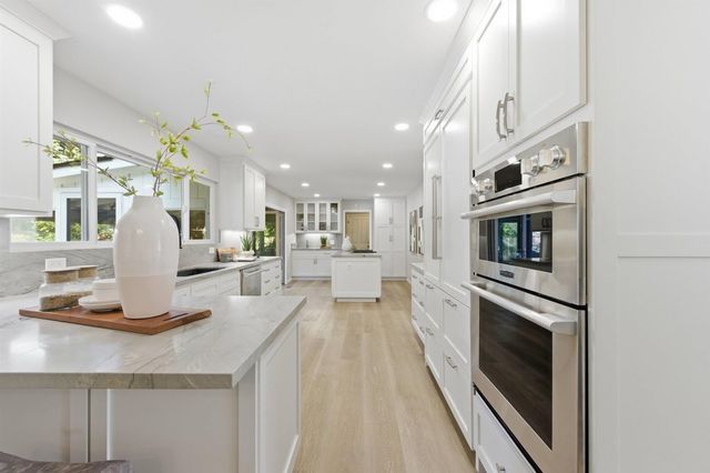 2933 Madeira Way, Pleasant Hill, CA 94523