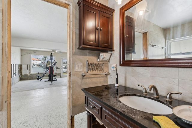 15 BELLEVUE DRIVE, Treasure Island, FL 33706