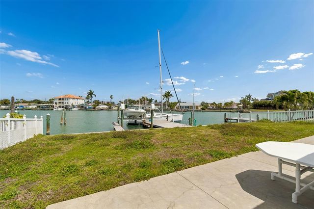 15 BELLEVUE DRIVE, Treasure Island, FL 33706