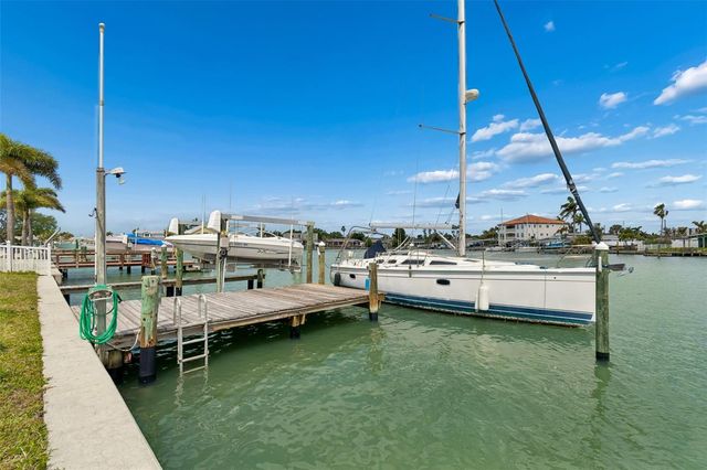 15 BELLEVUE DRIVE, Treasure Island, FL 33706