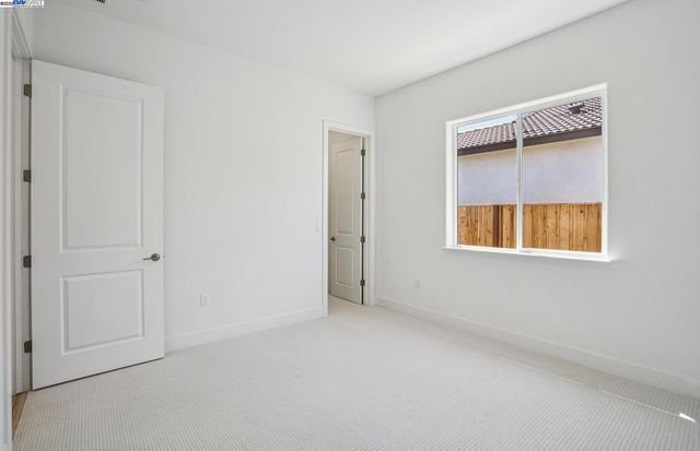 1065 Bradbury Dr, Discovery Bay, CA 94505