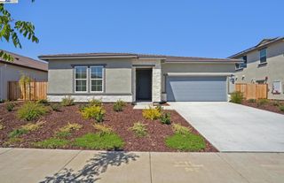 1065 Bradbury Dr, Discovery Bay, CA 94505