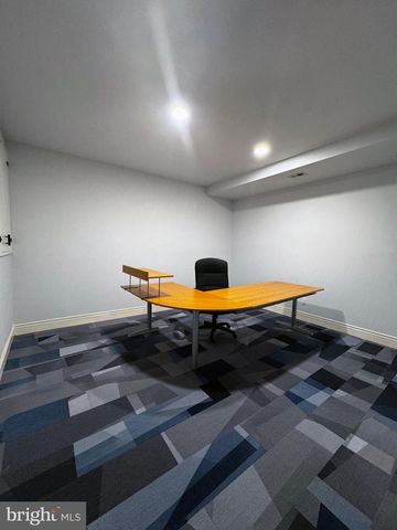 5211 ROSALIE RIDGE DR, Centreville, VA 20120