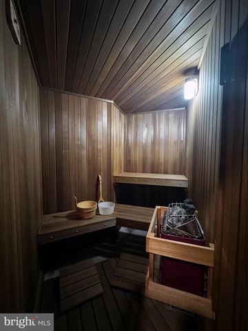 5211 ROSALIE RIDGE DR, Centreville, VA 20120