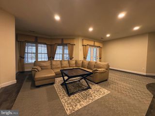 5211 ROSALIE RIDGE DR, Centreville, VA 20120