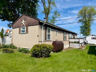 9 North Road, East Windsor, CT 06088