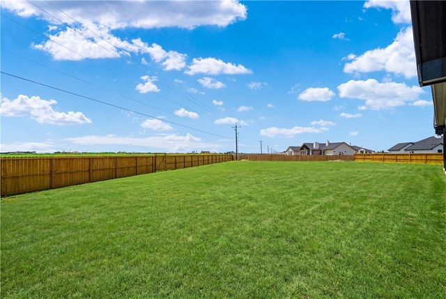 1526 Mariposa Ranch Dr, Corpus Christi, TX 78415