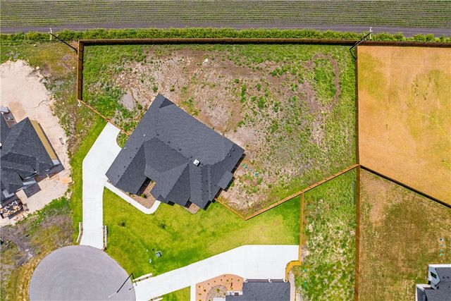 1526 Mariposa Ranch Dr, Corpus Christi, TX 78415