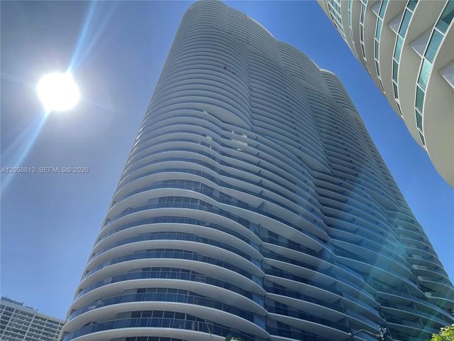 488 NE 18th St 3910, Miami, FL 33132