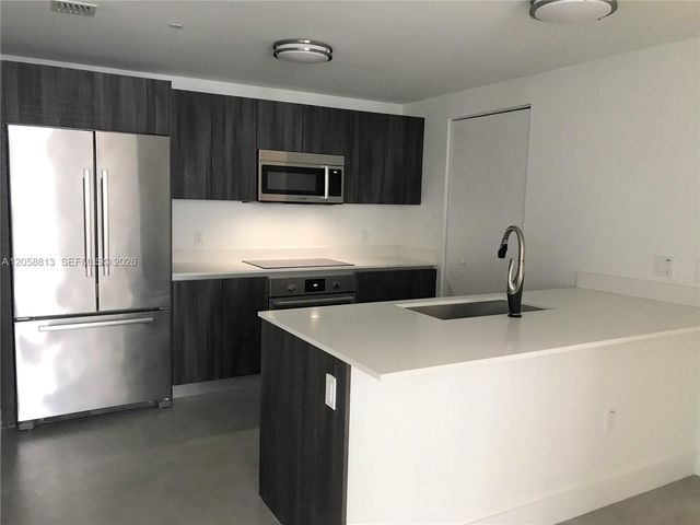 488 NE 18th St 3910, Miami, FL 33132