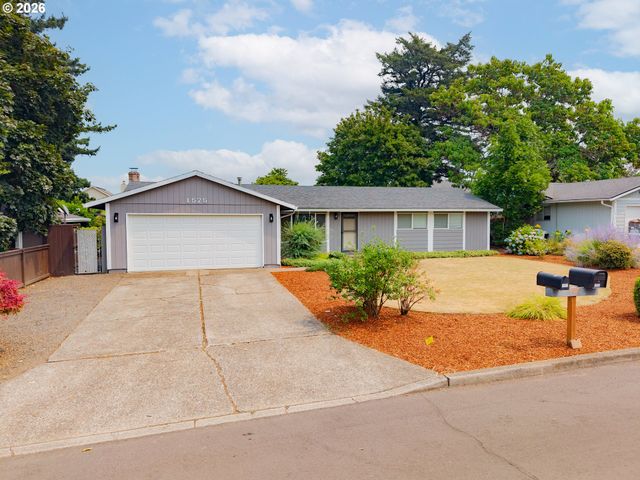 1575 Sw KINGS BYWAY, Troutdale, OR 97060