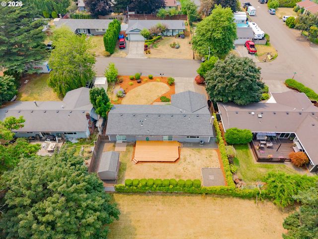 1575 Sw KINGS BYWAY, Troutdale, OR 97060