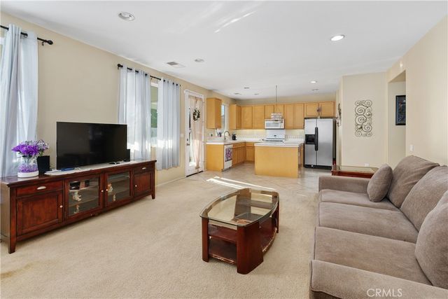 186 Canary Creek, Beaumont, CA 92223