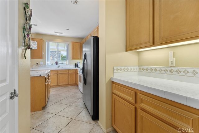 186 Canary Creek, Beaumont, CA 92223