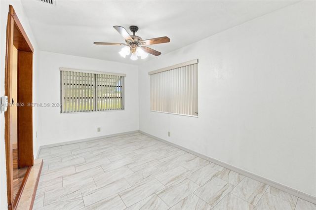 4305 NW 1 Terrace, Deerfield Beach, FL 33064