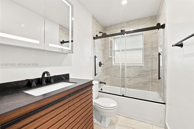 4305 NW 1 Terrace, Deerfield Beach, FL 33064