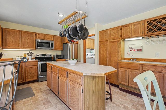 1864 Erin Isle Drive, Park Twp, MI 49424