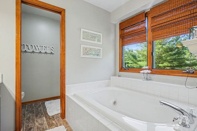1864 Erin Isle Drive, Park Twp, MI 49424