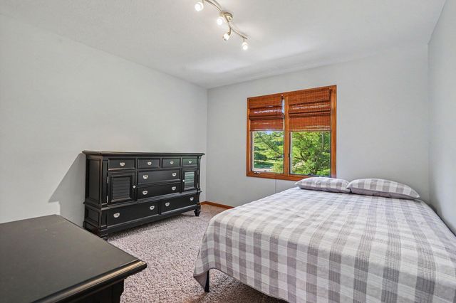 1864 Erin Isle Drive, Park Twp, MI 49424