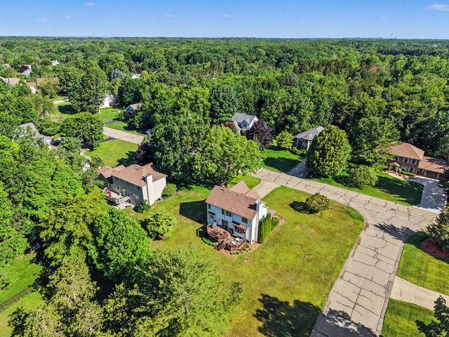 1864 Erin Isle Drive, Park Twp, MI 49424