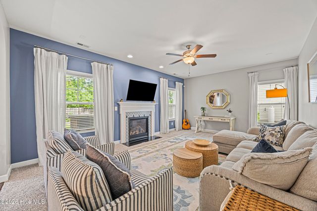 131 Poplar Branch Way, Hampstead, NC 28443