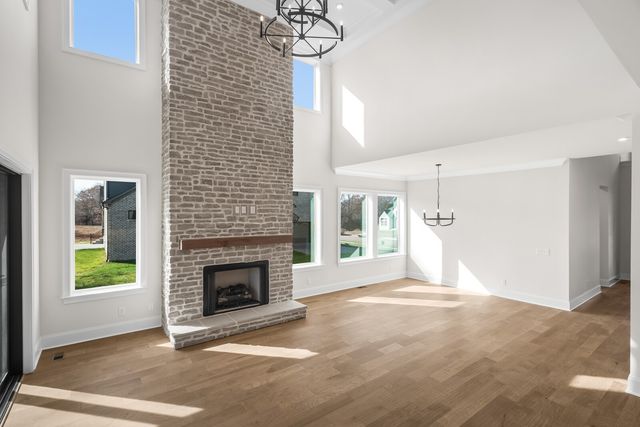 7291 Orrinshire Dr, Fairview, TN 37062