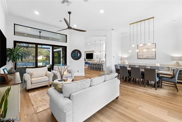 7678 Santa Margherita WAY, Naples, FL 34109