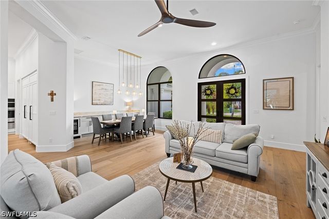 7678 Santa Margherita WAY, Naples, FL 34109