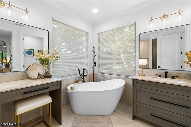 7678 Santa Margherita WAY, Naples, FL 34109