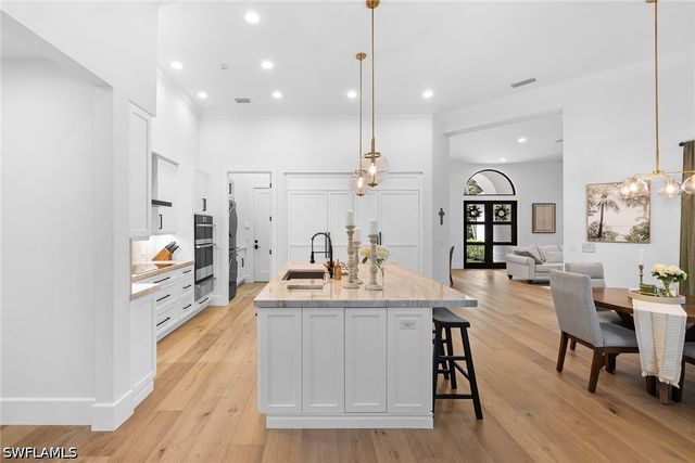 7678 Santa Margherita WAY, Naples, FL 34109