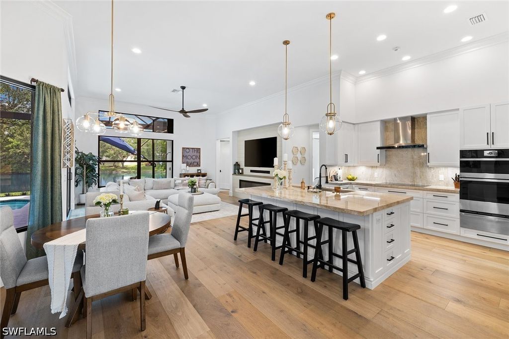 7678 Santa Margherita WAY, Naples, FL 34109