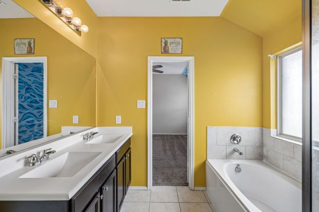 14601 Sundog Way, Fort Worth, TX 76052