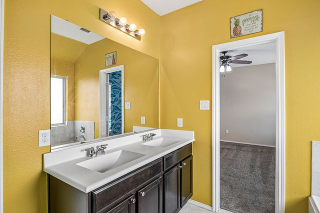 14601 Sundog Way, Fort Worth, TX 76052