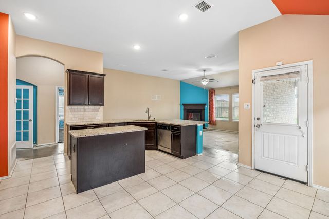 14601 Sundog Way, Fort Worth, TX 76052