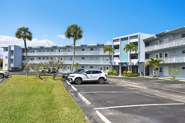 2223 Park Lane 302, Hollywood, FL 33021