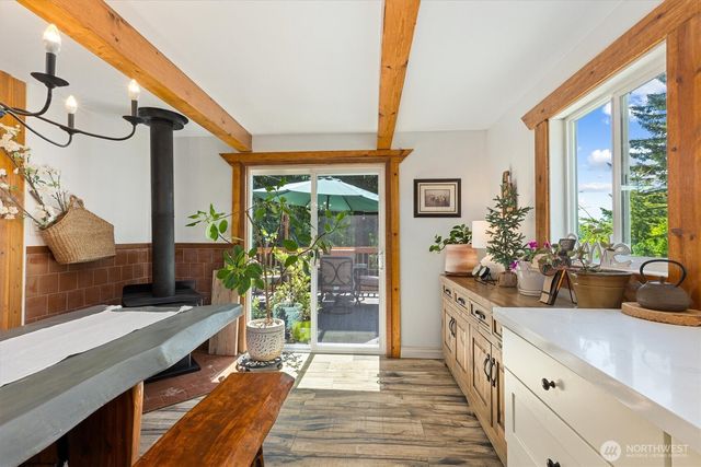 22122 SE 51st Place, Issaquah, WA 98029