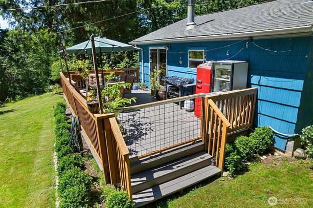 22122 SE 51st Place, Issaquah, WA 98029