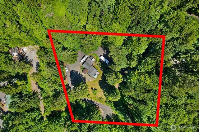 22122 SE 51st Place, Issaquah, WA 98029
